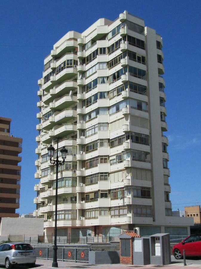 Apartamento En La Costa Del Sol , ฟูเอนฮิโรลา ภายนอก รูปภาพ